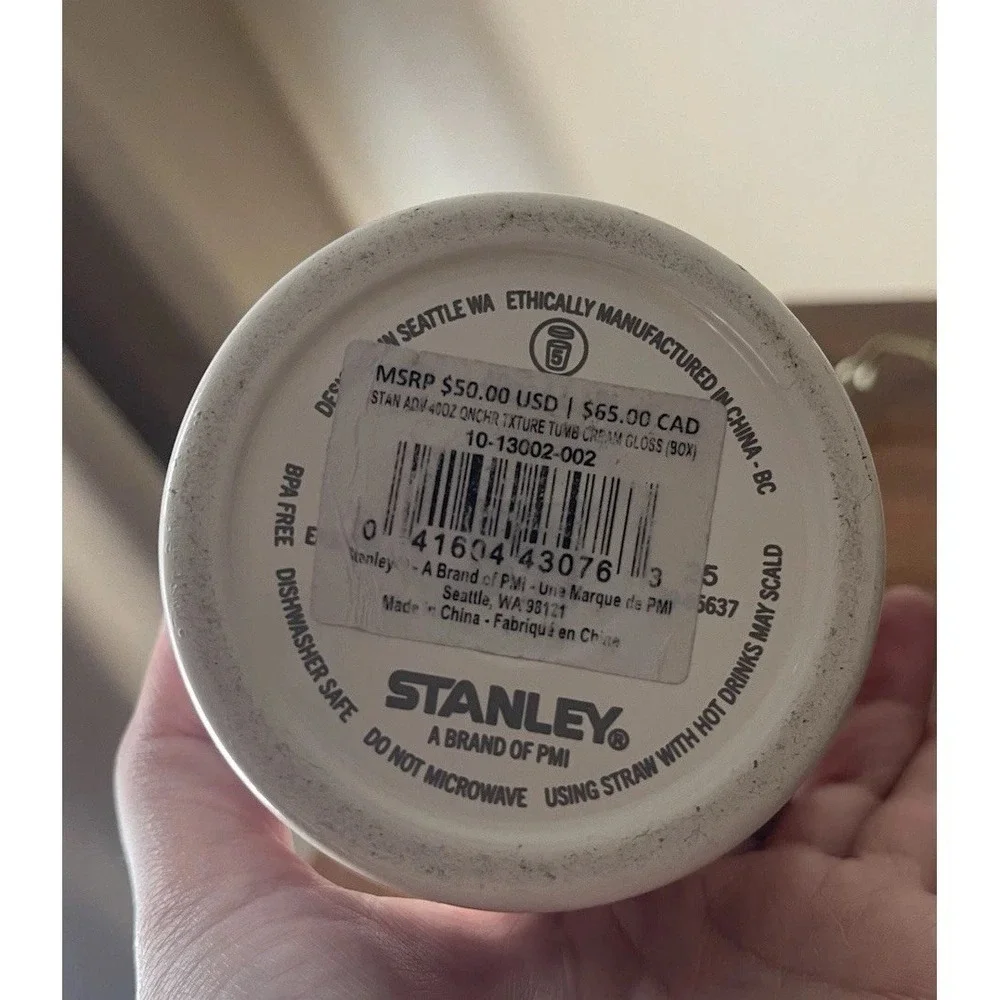 Stanley 40oz Quencher Tumbler Outdoors Cream Gloss - Picture 5 of 5